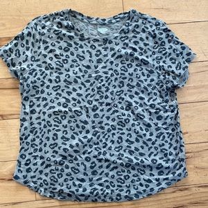 NWOT Old Navy Every Wear Leopard Tee